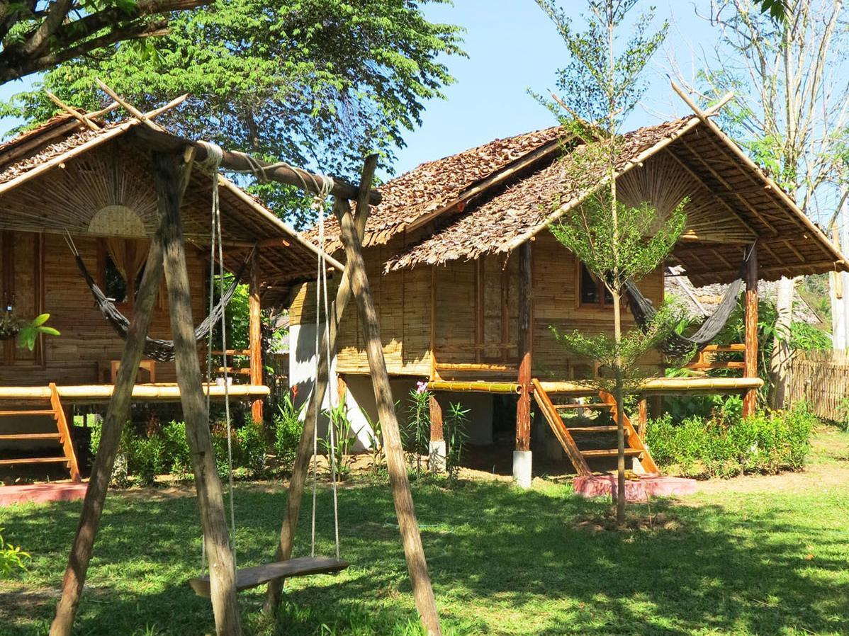 Pai Country Hut Hotel Exterior photo