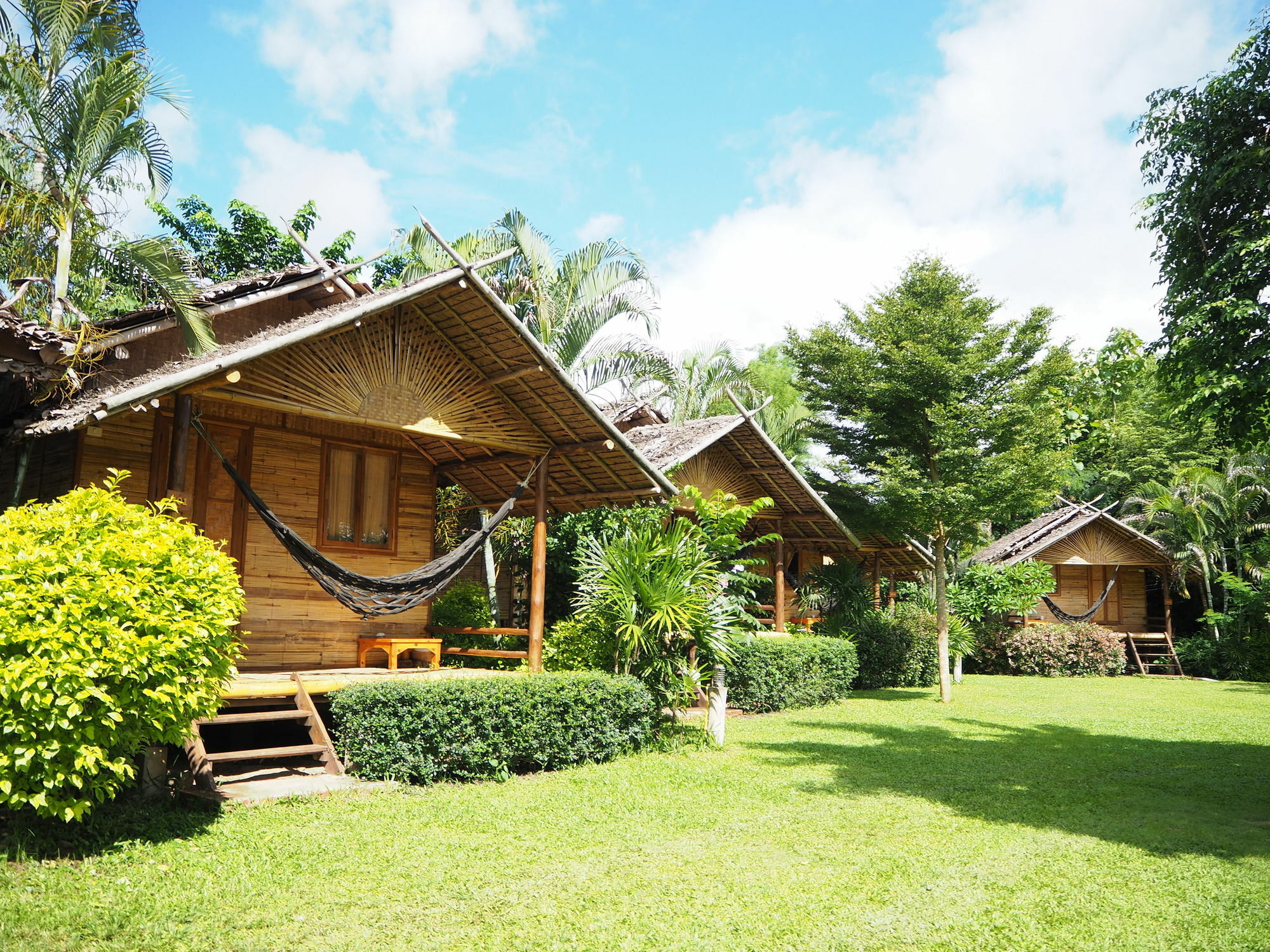 Pai Country Hut Hotel Exterior photo